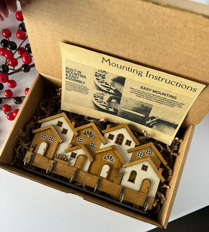 Cottage Rowhouse Key Holder – Wooden Wall Organizer with Hooks